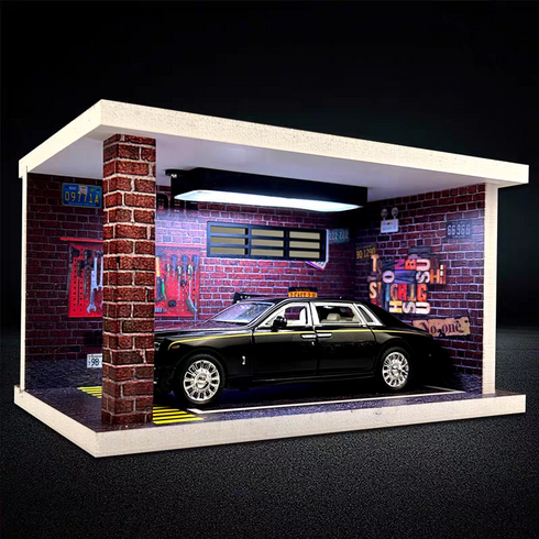 Rolls-Royce Phantom Royale Die-Cast Luxury Edition